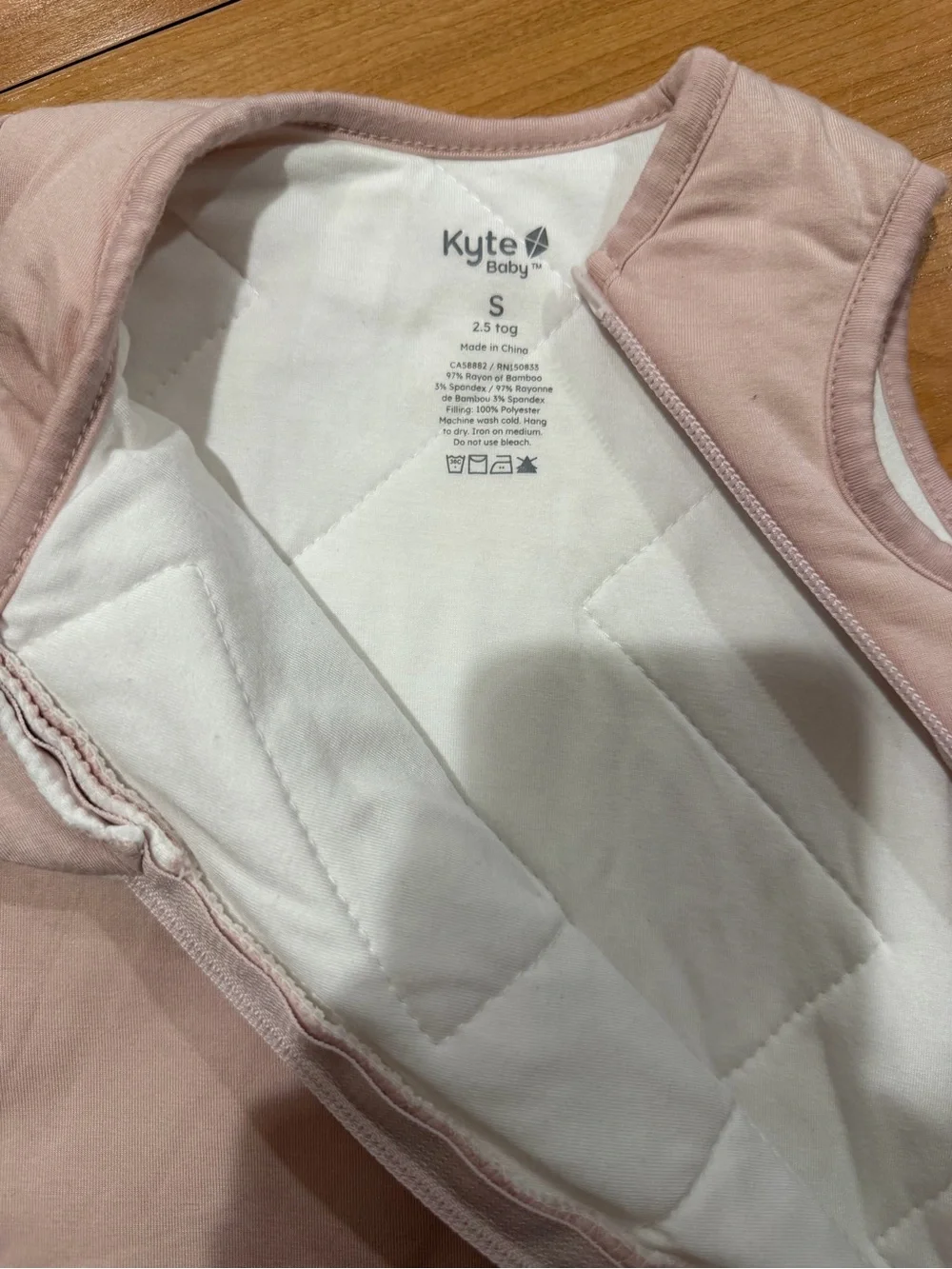 LIKE NEW- Kyte BABY Sleep Bag in Blush-  2.5 TOG